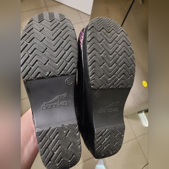 Dansko Size 39, multi coloured - Picture 4 of 4